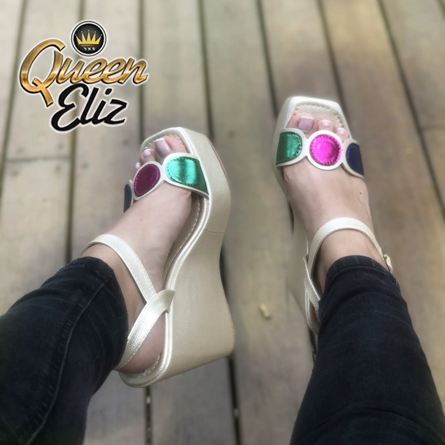 Gold Light Platform with Colors