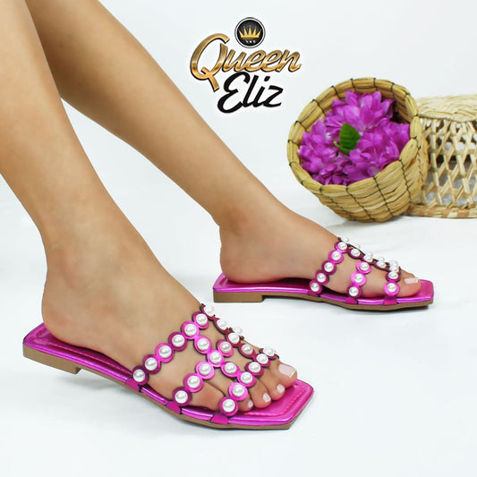 Sandalias Fushia con Perlas Blancas